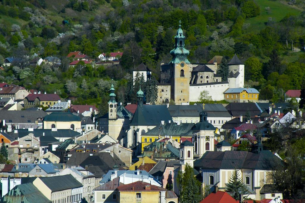 Penzion Na Kopci Banská Štiavnica エクステリア 写真