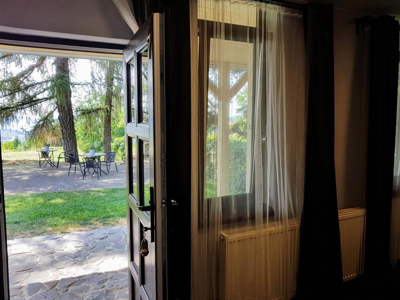 Penzion Na Kopci Banská Štiavnica エクステリア 写真