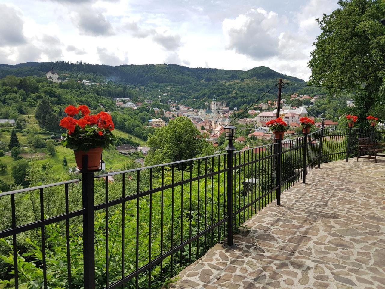 Penzion Na Kopci Banská Štiavnica エクステリア 写真