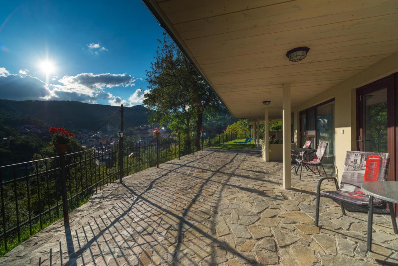Penzion Na Kopci Banská Štiavnica エクステリア 写真